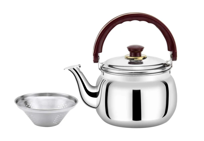 Маленький чайник с ситом для заварки со свистком в крышке и складной ручкой Con Brio СВ-430 (1 л) Маленький чайник с ситом для заварки со свистком в крышке и складной ручкой Con Brio СВ-430 (1 л)