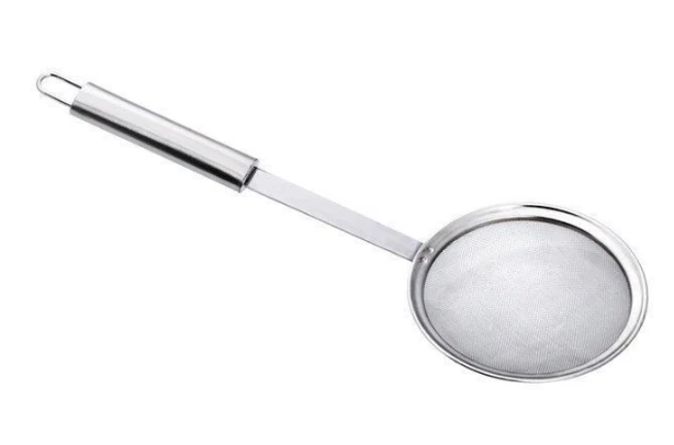 Шумовка с металлической ручкой Empire E-1980