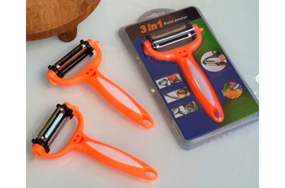 Нож для чистки овощей с 3-мя лезвиями Frico FRU 469 Нож для чистки овощей с 3-мя лезвиями Frico FRU 469