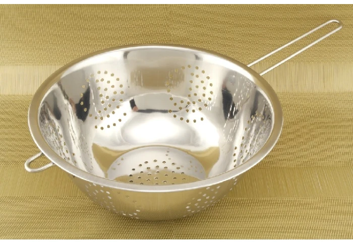 Дуршлаг металлический с ручкой А-плюс 0843 (28 см) Дуршлаг металлический с ручкой А-плюс 0843 (28 см)