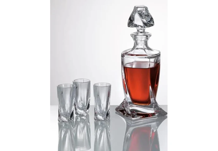 Набор для водки и ликера Quadro Bohemia 99999-99A44-457 (7 предметов) Набор для водки и ликера Quadro Bohemia 99999-99A44-457 (7 предметов)