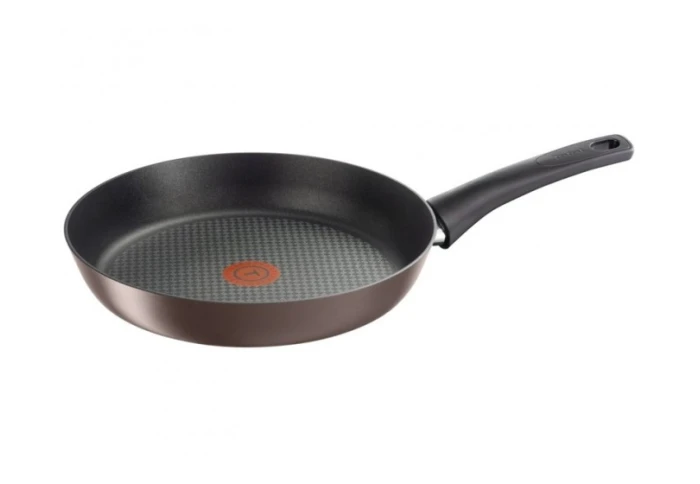 Сковорода з антипригарним покриттям Tefal Chef C6940302 (22 см) Сковорода з антипригарним покриттям Tefal Chef C6940302 (22 см)